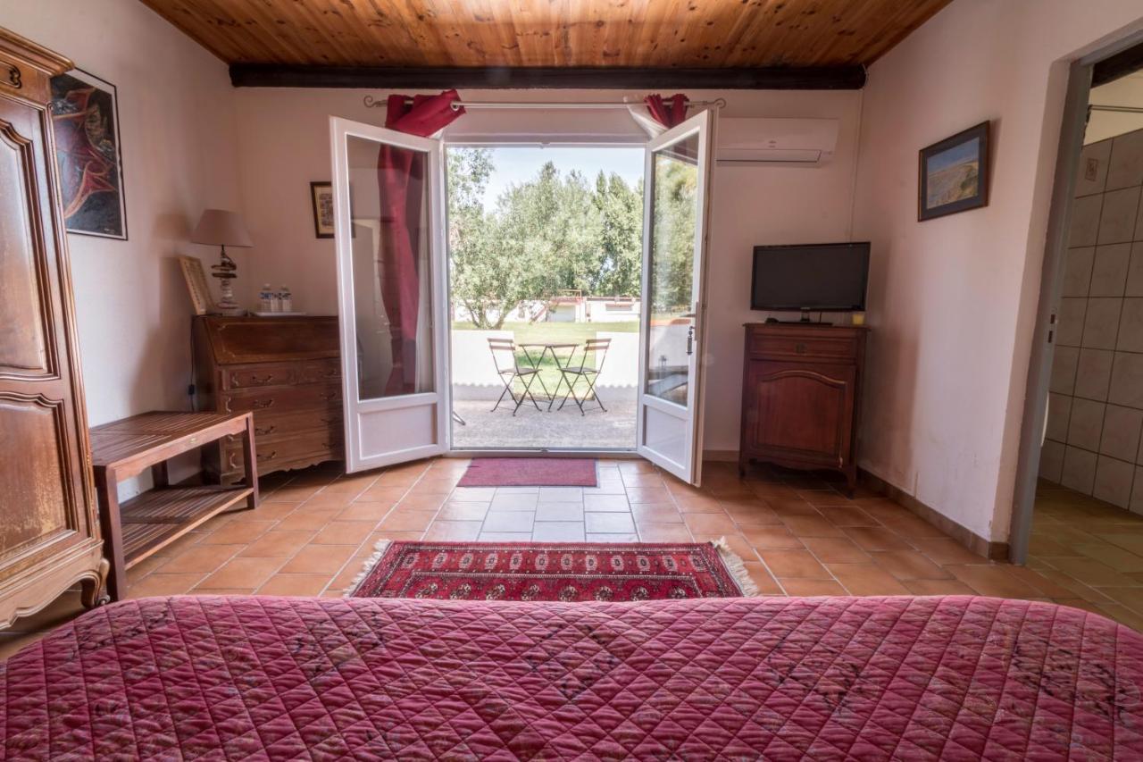 Hotel Lou Mas Dou Juge Saintes-Maries-de-la-Mer Zewnętrze zdjęcie